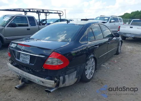 2008 Mercedes-Benz E 550 from USA, damaged, VIN WDBUF72XX8B190200
